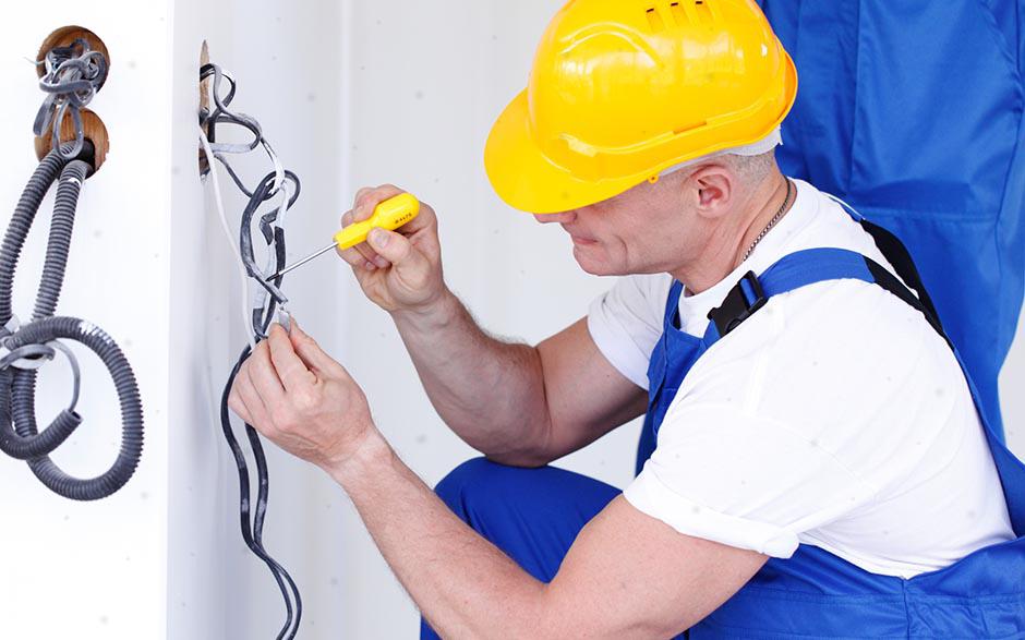 activité électricien Épône