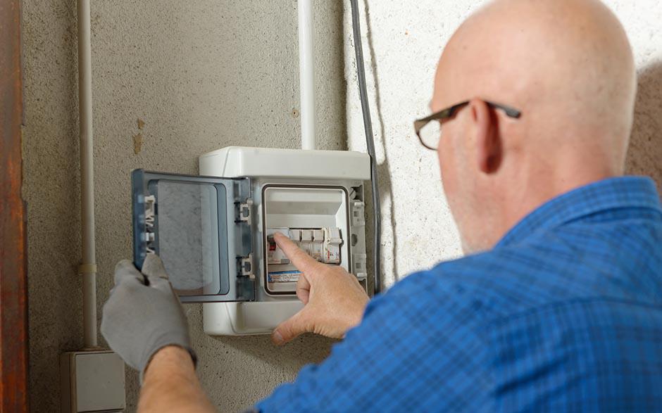 activité électricien Épône